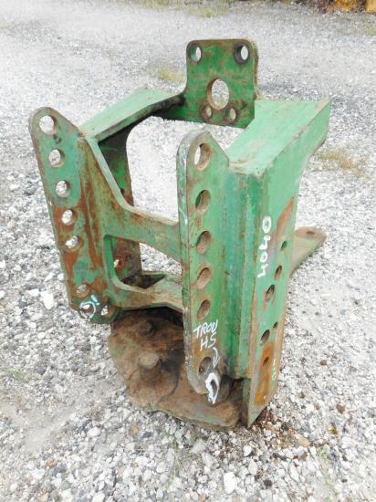 Attelage echelle support piton fix tracteur john deere 4040