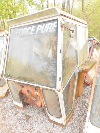 Cabine tracteur fiat 880