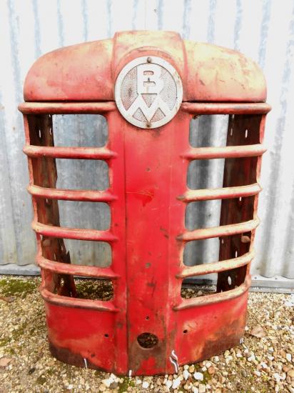 Calandre tracteur bolinder vovlo bm 350