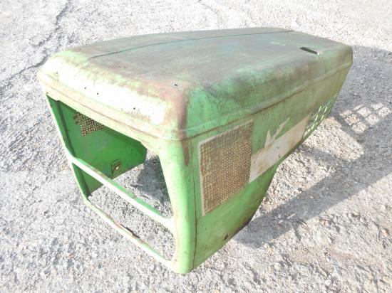 Capot tracteur deutz 7807