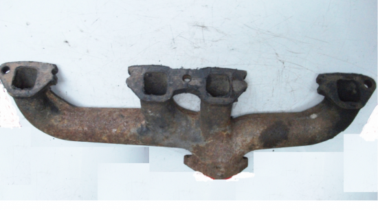 collecteur-echappement-tracteur-ford-fordson-major-super-major-avec-trous-droit.png
