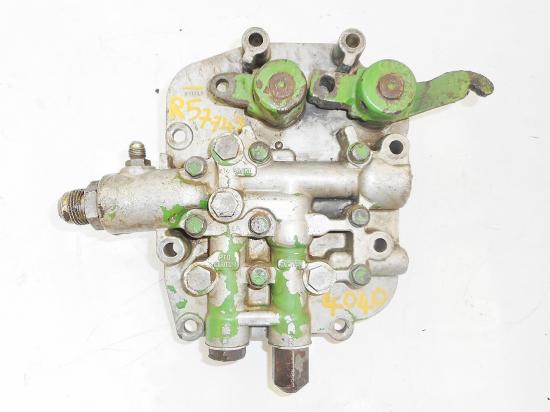 Commande soupape de regulation embrayage hydraulique john deere 4040