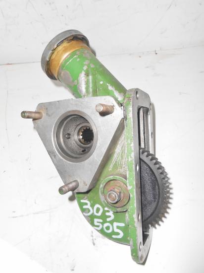 Entrainement support de pompe injection tracteur john deere 303 505