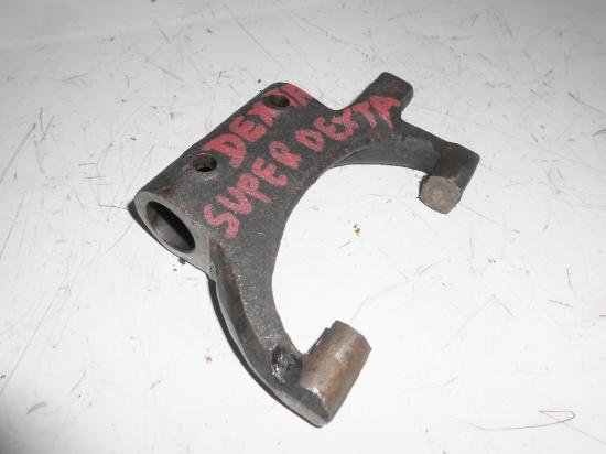 Fourchette embrayage tracteur ford fordson dexta super dexta