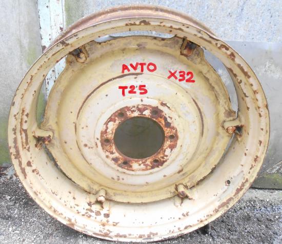 Jante arriere tracteur avto t25 32 pouces