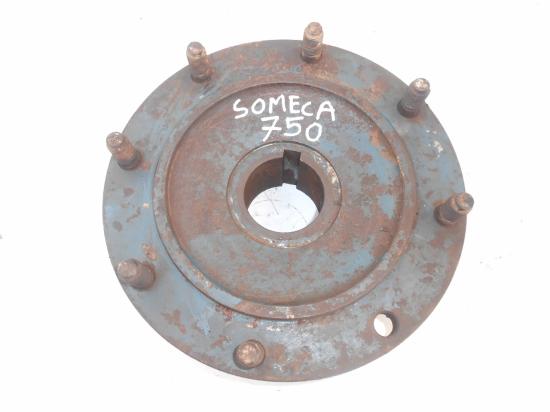 Moyeu cone de roue tracteur someca fiat 750