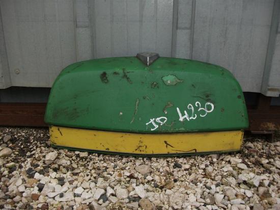 Nez de capot tracteur john deere 4230