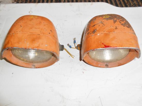 Phares tracteur utb universal 445