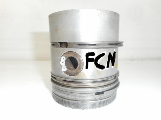 Piston tracteur mc cormick fcn mccormick moteur