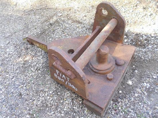 Piton fixe attelage tracteur fiat 880 980
