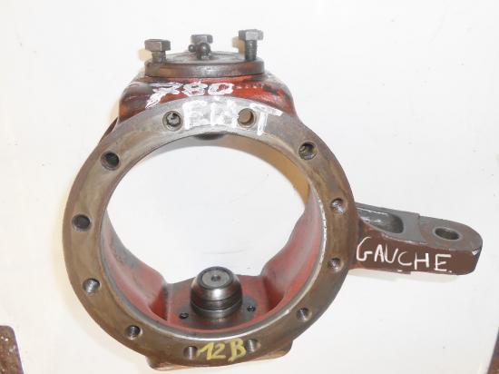 Pivot de pont avant gauche tracteur fiat 780 dt 780dt