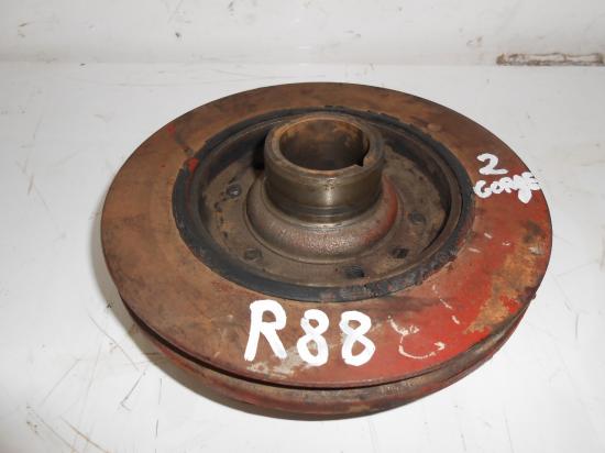 Poulie vilebrequin moteur tracteur renault 88 r88