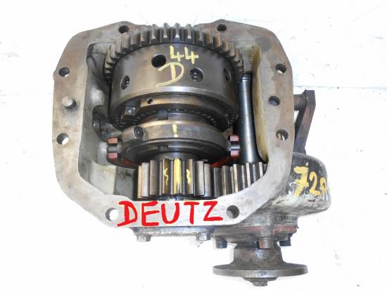 Prise de mouvement pont avant 4x4 tracteur deutz 44 dents