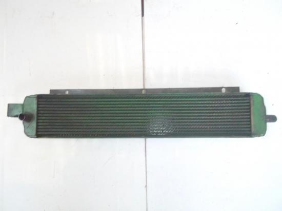 radiateur-huile-tracteur-john-deere-6-cylindres-3120-3130.jpg