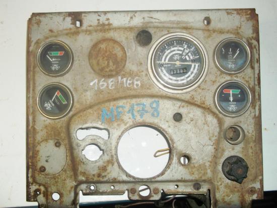 tableau-de-bord-tracteur-massey-ferguson-mf-168-178-188.jpg