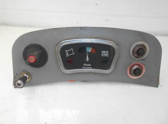 Tableau de bord tracteur renault super7 super7d super 7 7d