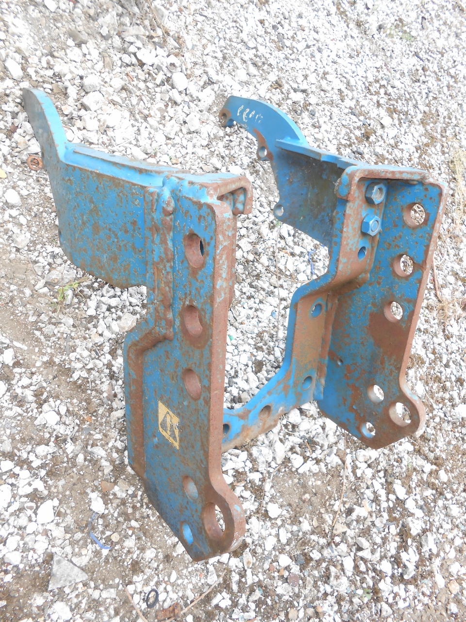 Echelle support chape tracteur ford 6610