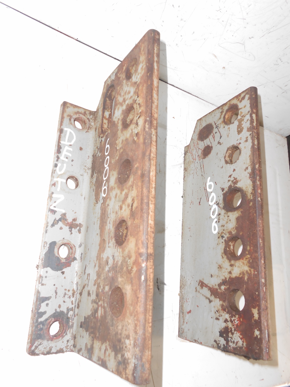 Support echelle tracteur deutz 6006 7206 7807